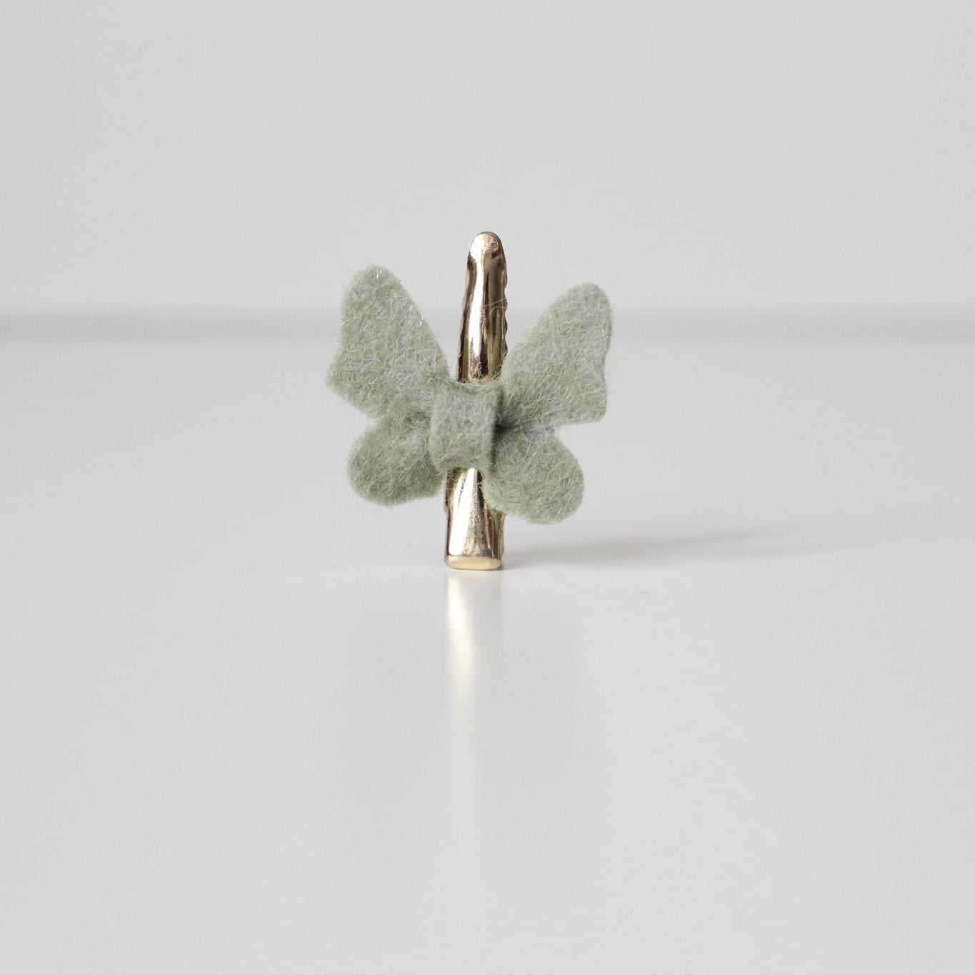 Felt butterflys | 26 Colours | 2 Sizes | Clip or headband
