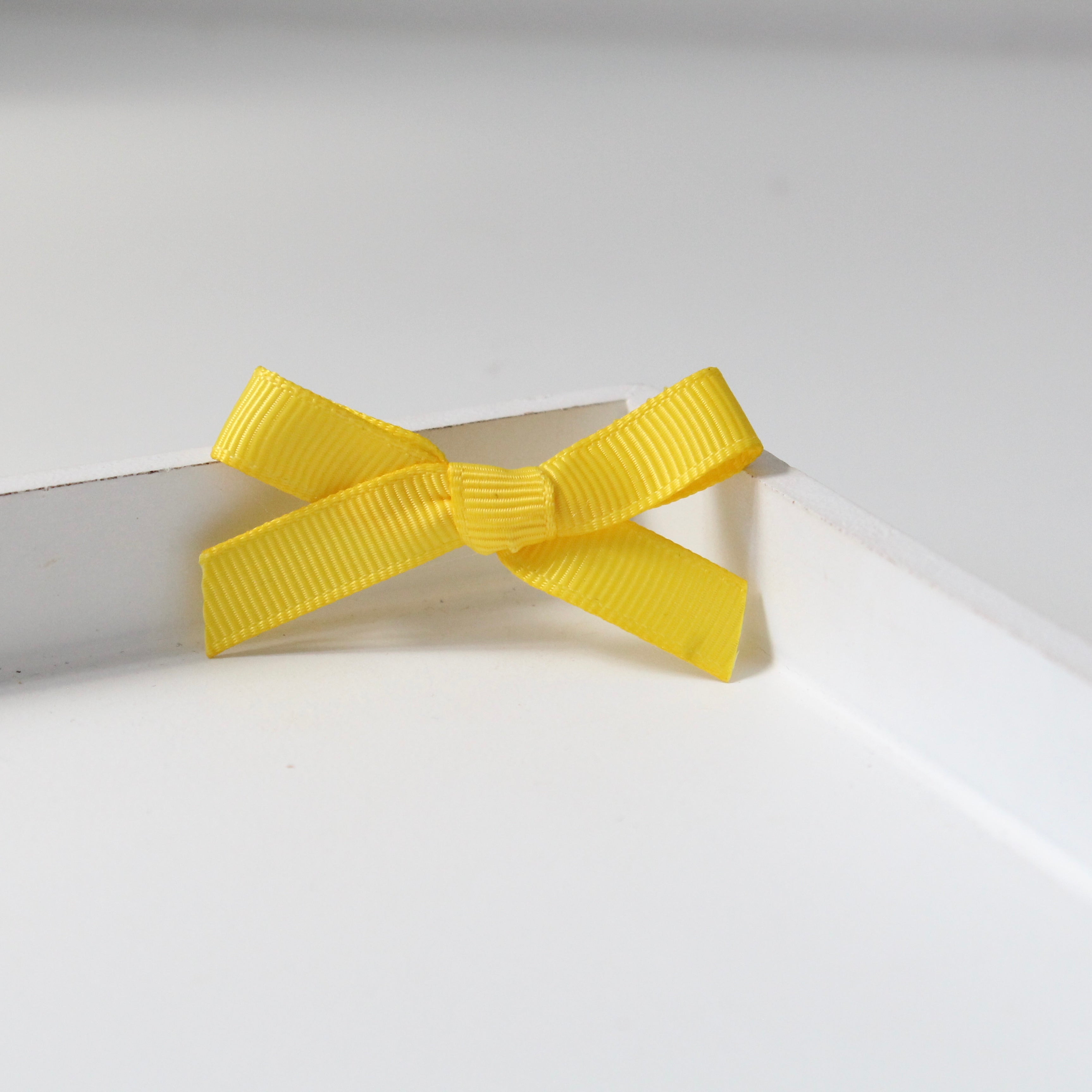 Hand tied ribbon bow clips | 41 Colours
