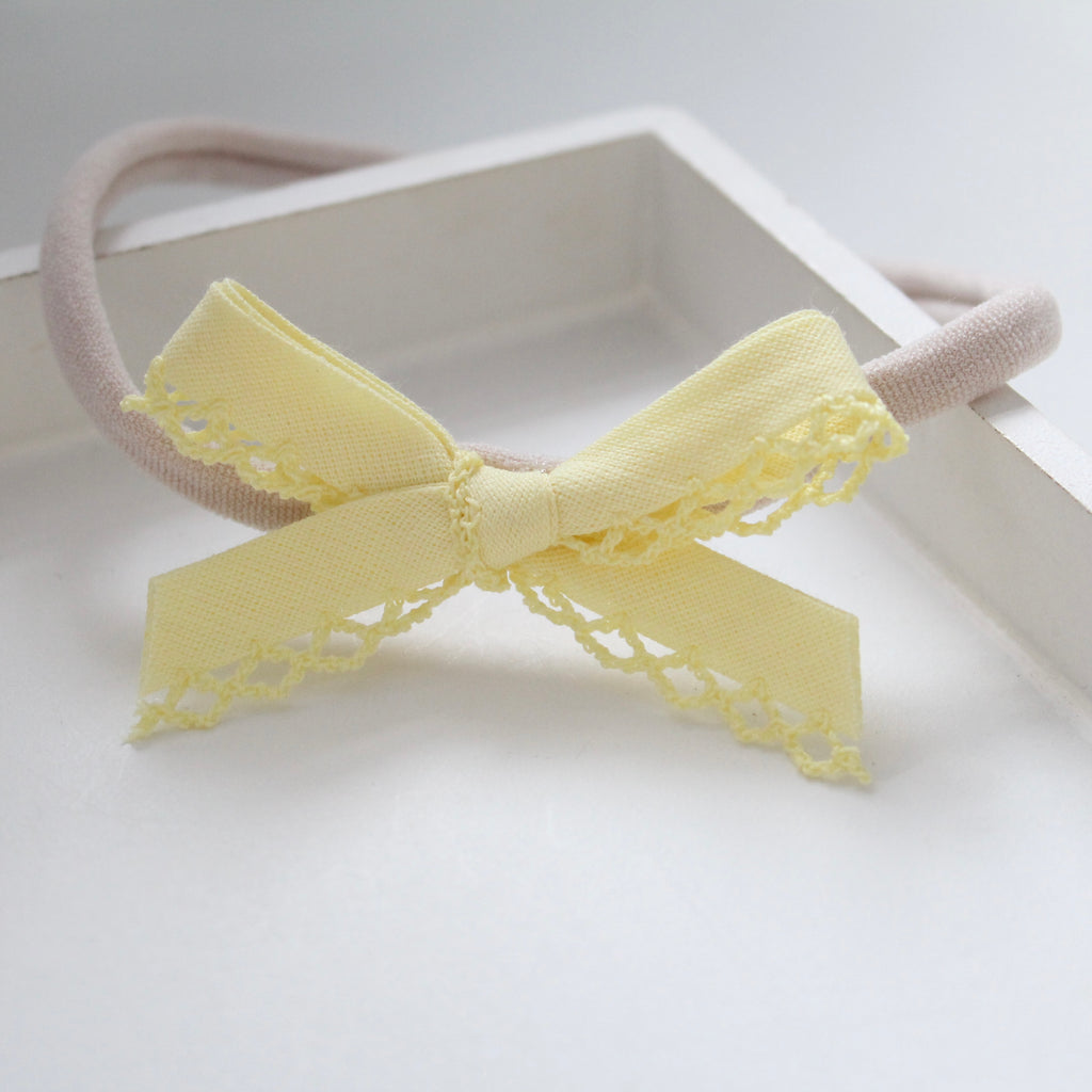 Hand tied bows | 16 Colours
