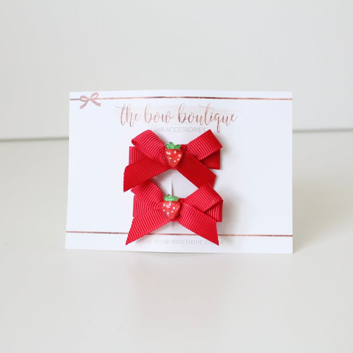 Red hand tied strawberry ribbon bow clip