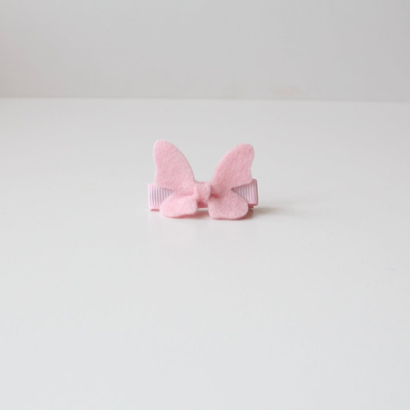 Felt butterflys on lined clip | 26 Colours