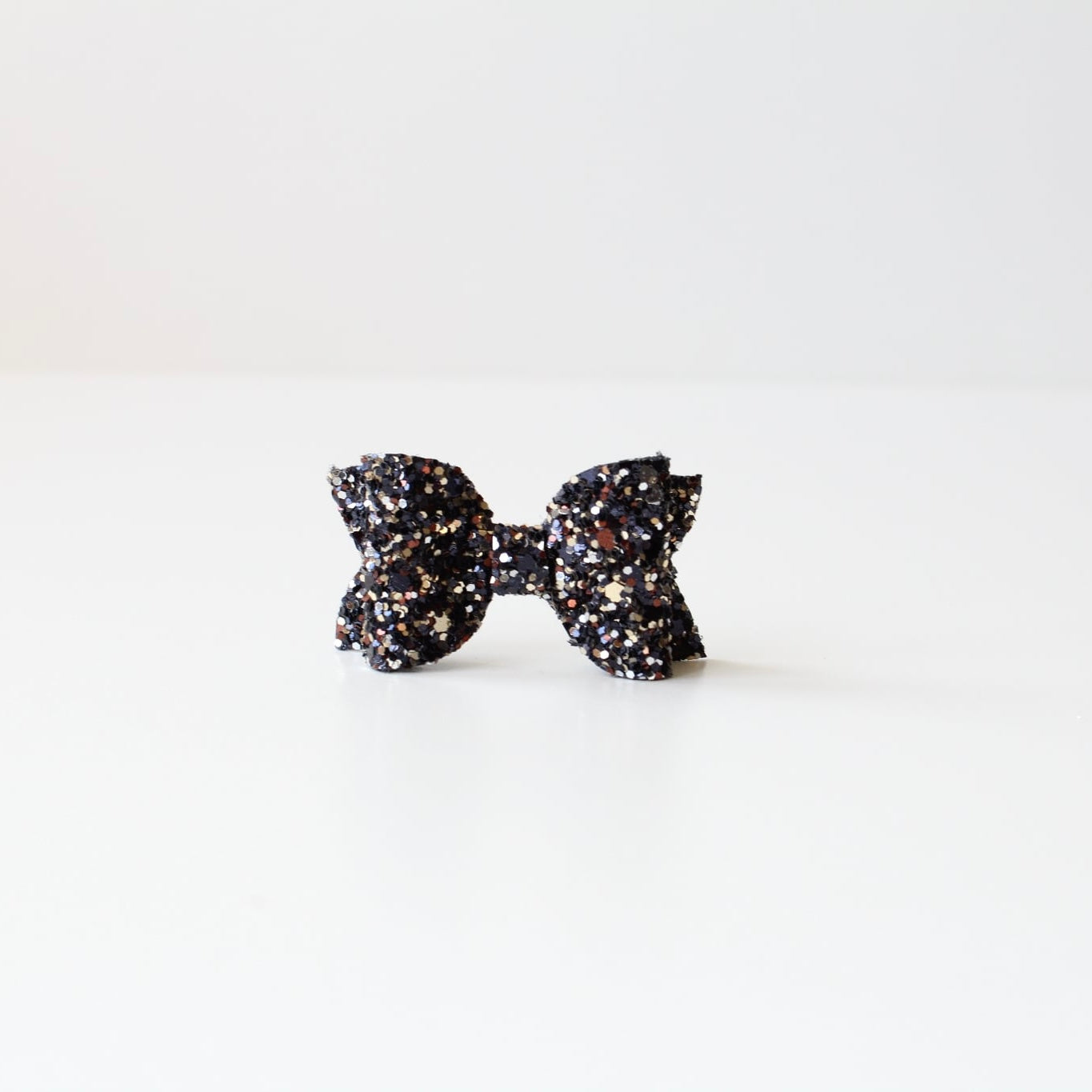 Mini deluxe glitter bows | 22 Colours | Clip, headband or bobble