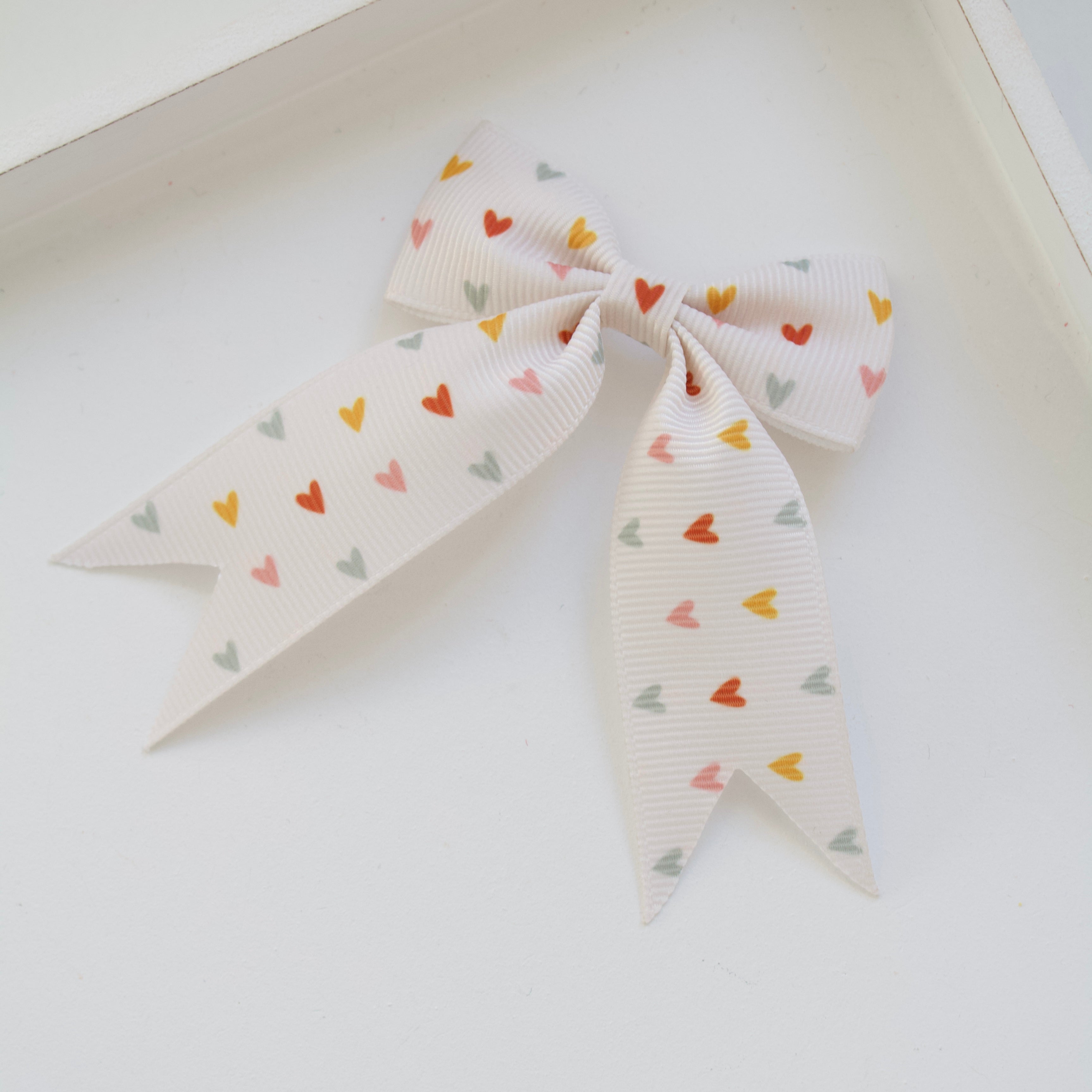 Heart tail ribbon bow clip | 2 colours