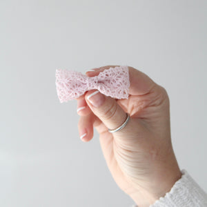 Crochet pinch clips