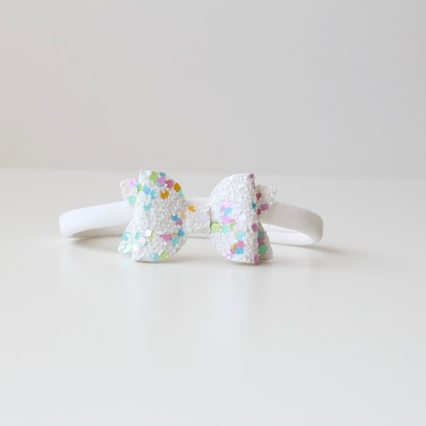 Mini deluxe glitter bows | 22 Colours | Clip, headband or bobble