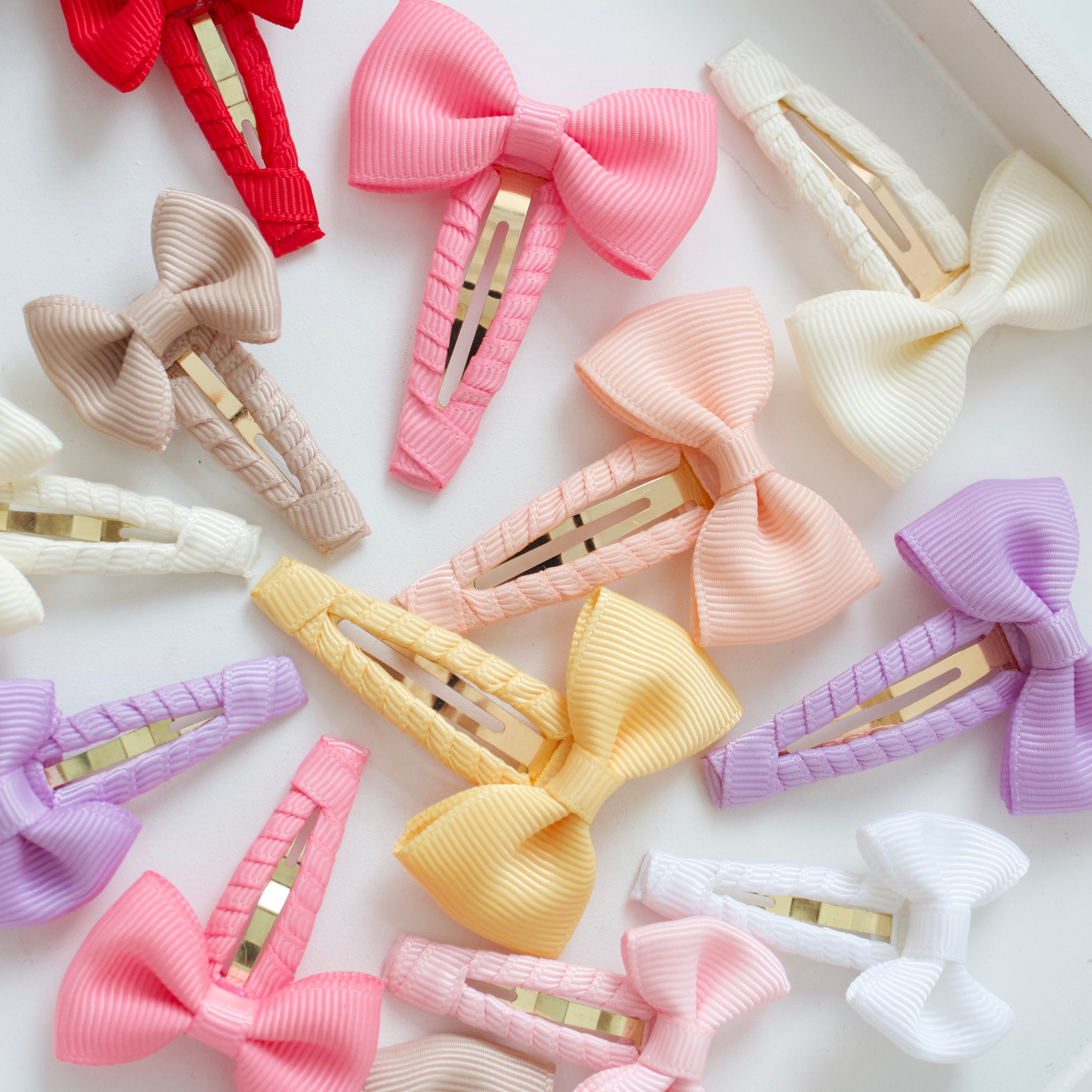 Pinch bow snappy clips | 32 Colours | 2 Sizes