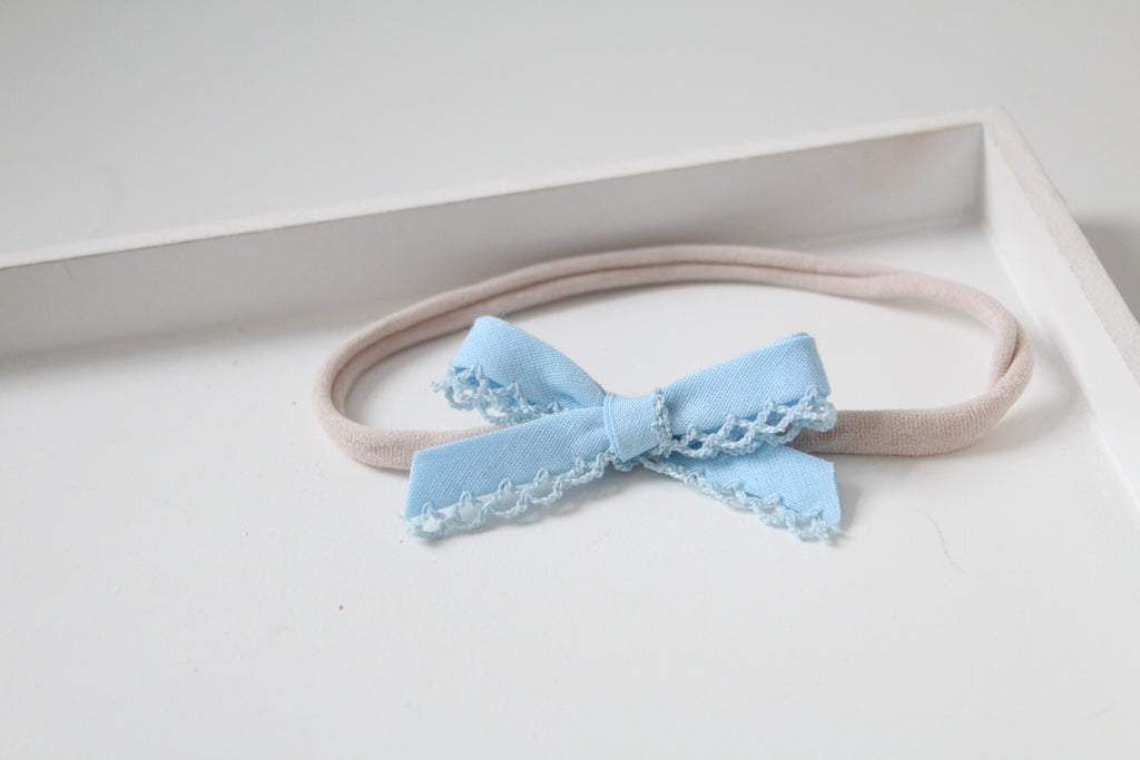 Hand tied bows | 16 Colours