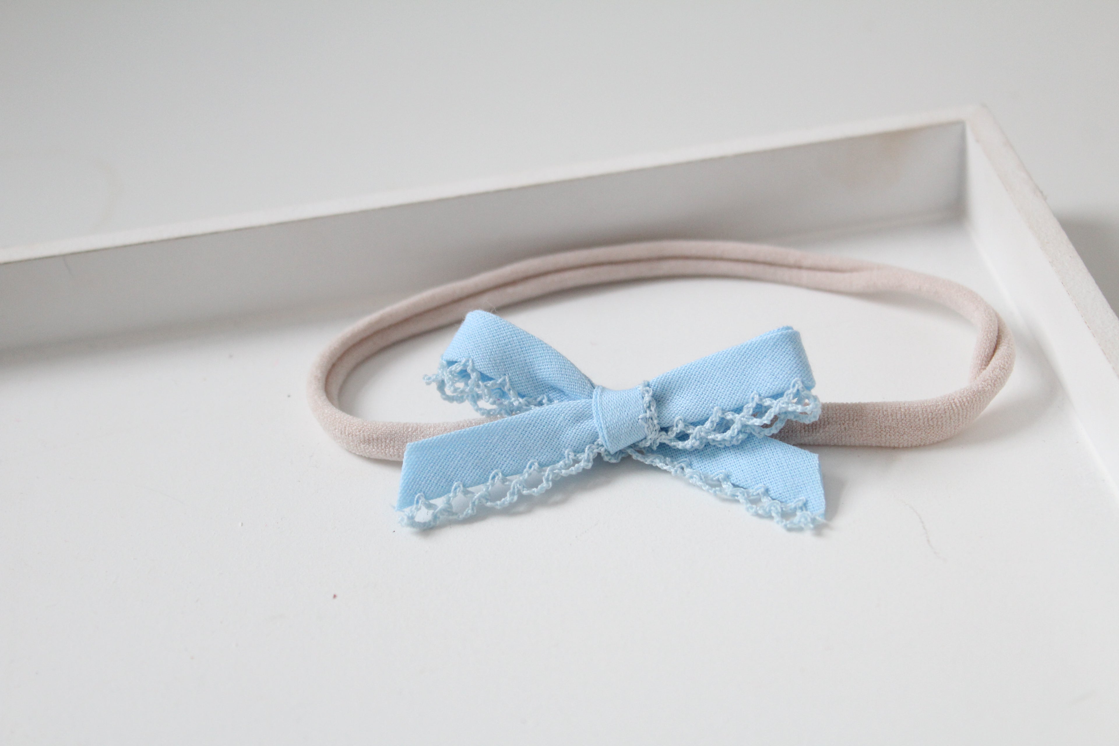 Hand tied bows | 16 Colours
