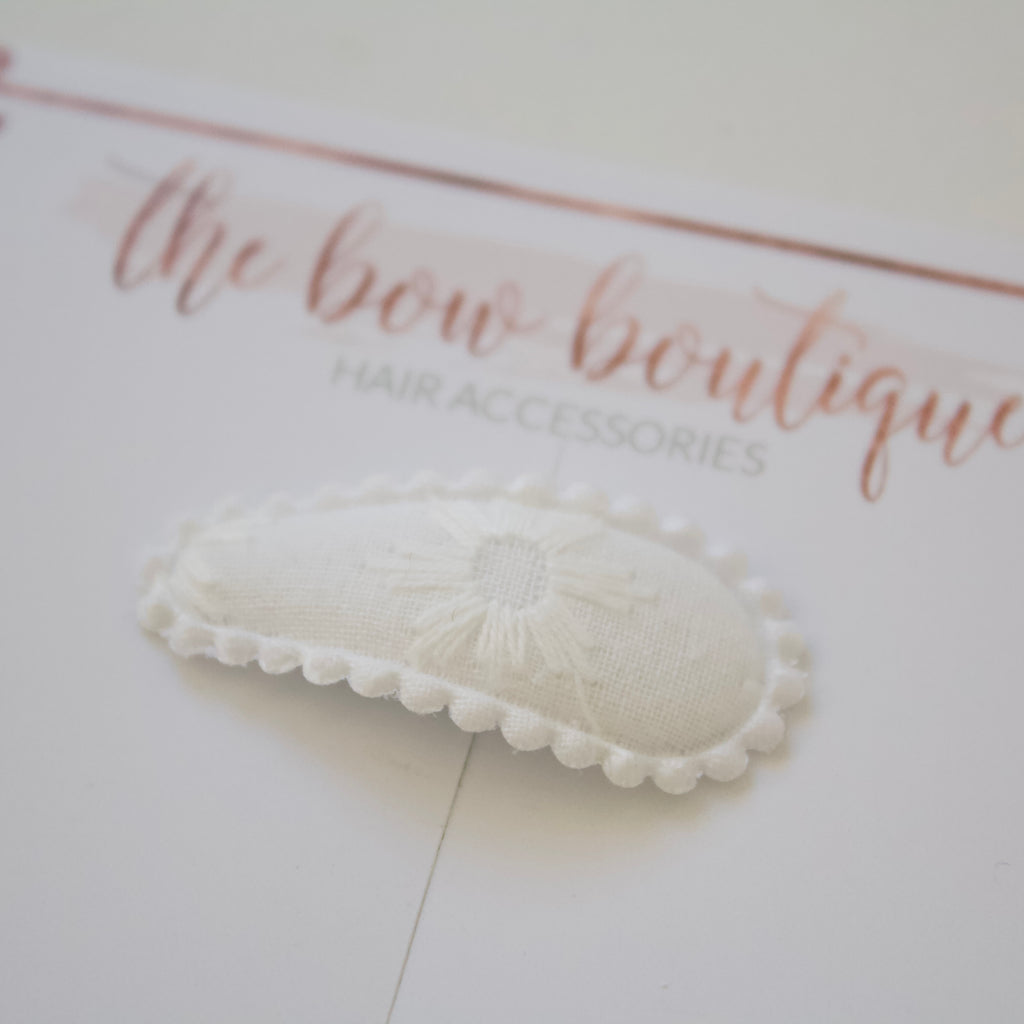 My first embroidered snappy clips