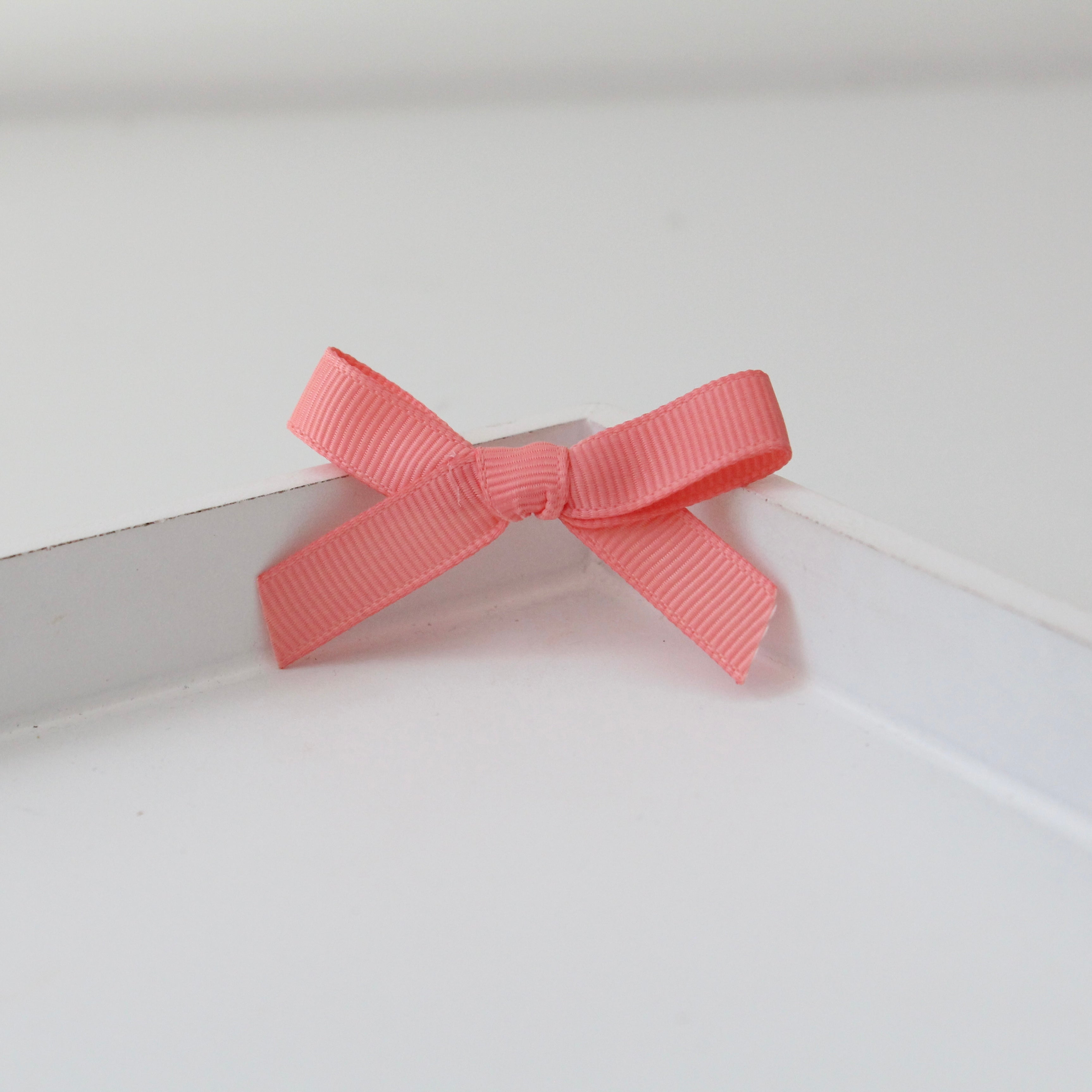 Hand tied ribbon bow clips | 41 Colours