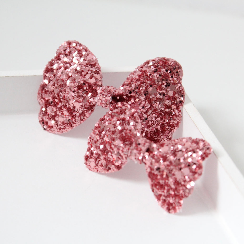 Blush scalloped glitter bow | Clip or headband