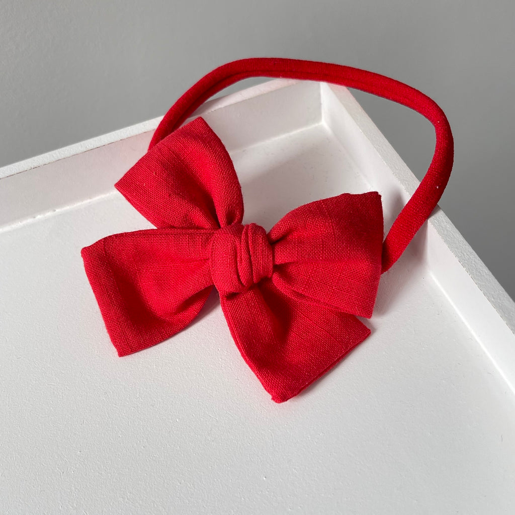 Red bows | 3 Bow styles | Option to personalise | Clip, headband or bobble