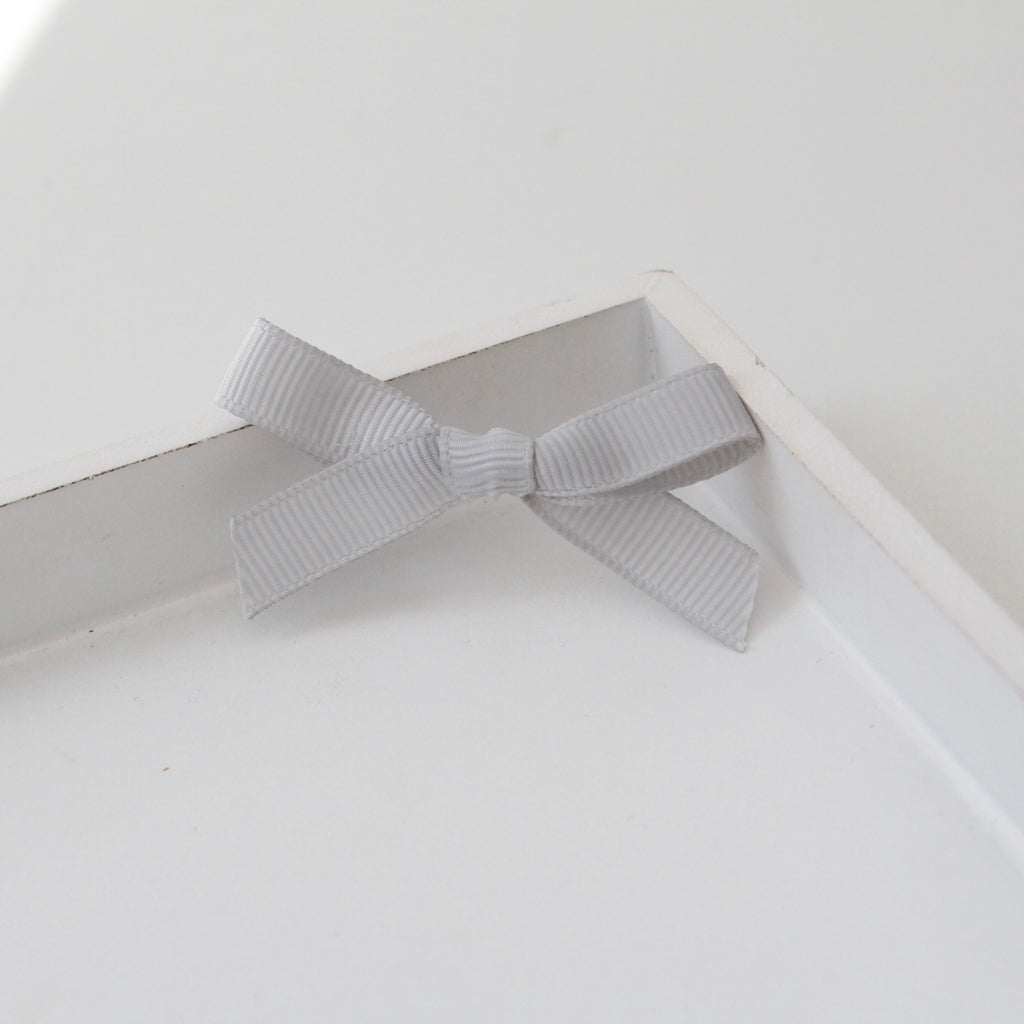 Hand tied ribbon bow clips | 41 Colours