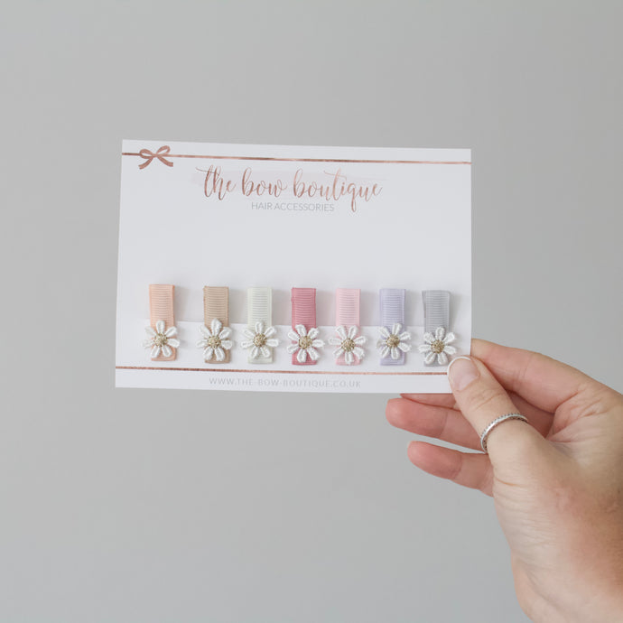 My first neutral delicate set