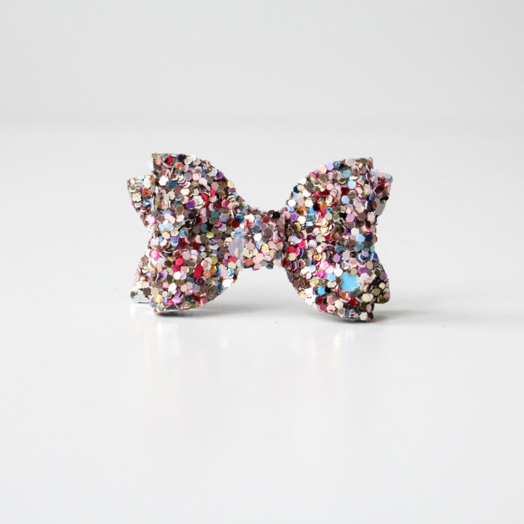Limited edition | Petite deluxe glitter bows | 11 Colours | Clip or Bobble