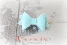 Load image into Gallery viewer, Medium baby felt bows (25 Colours)