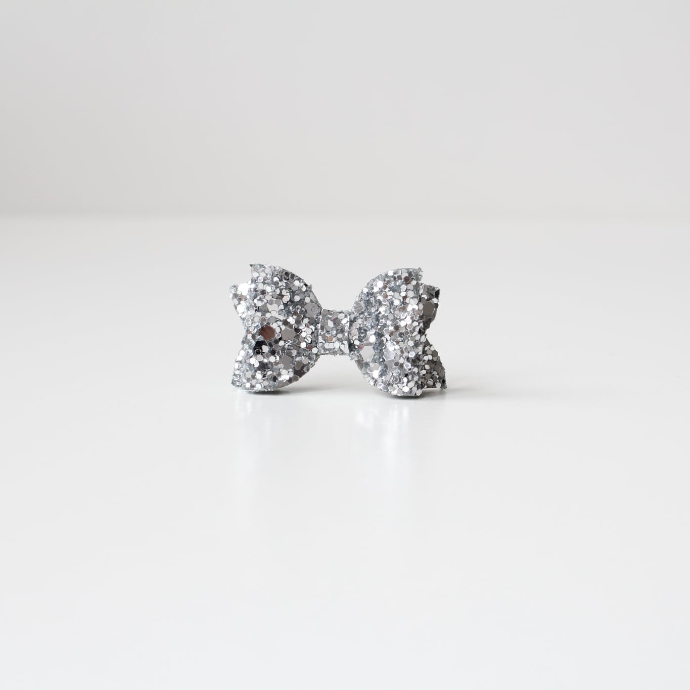 Petite deluxe glitter bows | 22 Colours