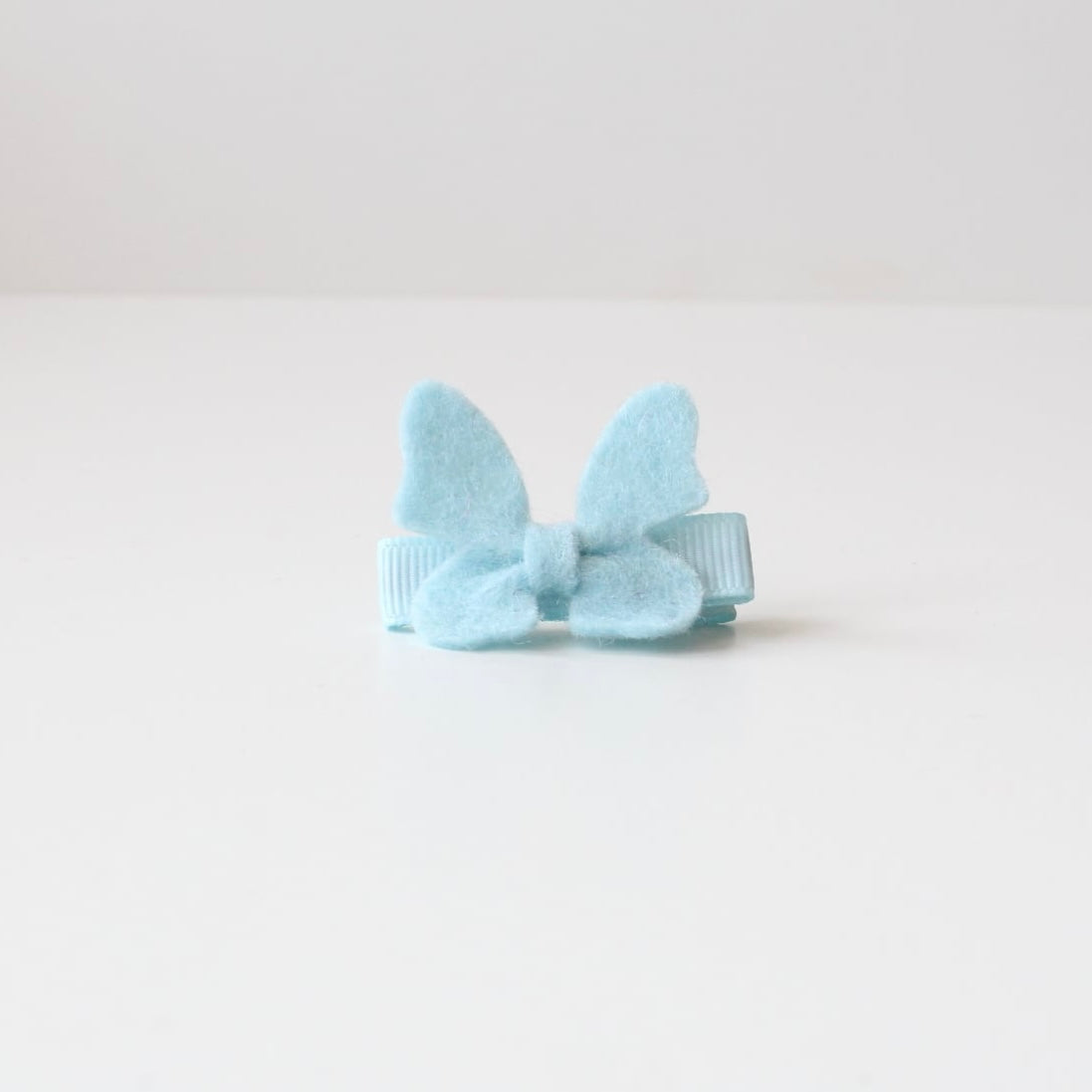 Felt butterflys on lined clip | 26 Colours