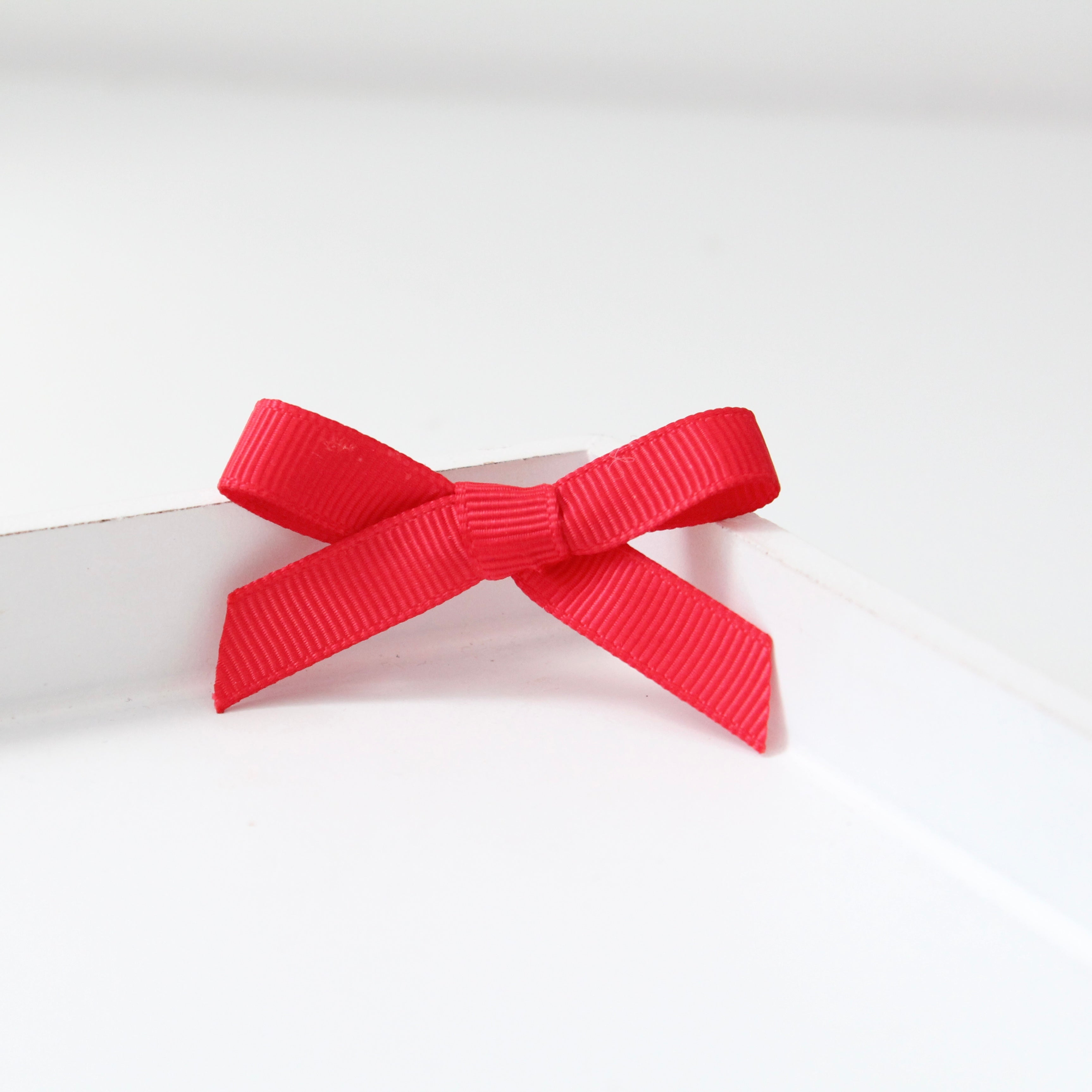 Hand tied ribbon bow clips | 41 Colours