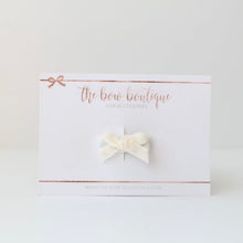Load image into Gallery viewer, My petite velvet bow | 6 colours