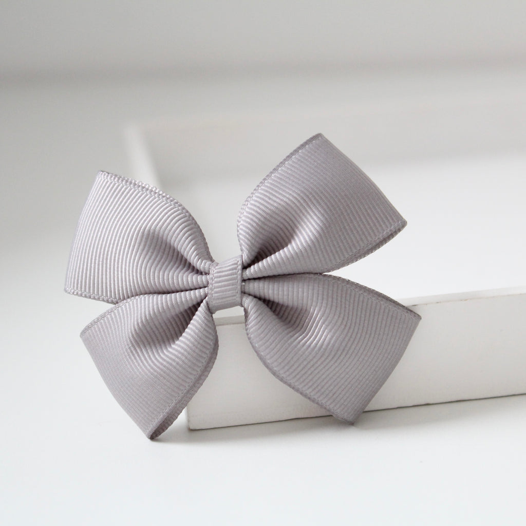 Double pinch ribbon bows | 32 colours | Clip or bobble