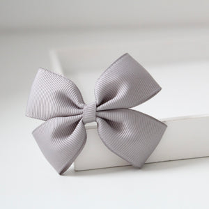 Double pinch ribbon bows 32 colours