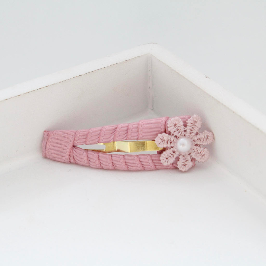 My first delicate flower snappy clips | 6 colours