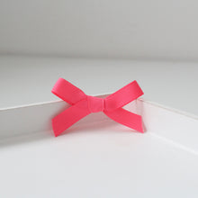 Load image into Gallery viewer, Hand tied ribbon bow clips - 42 Colours