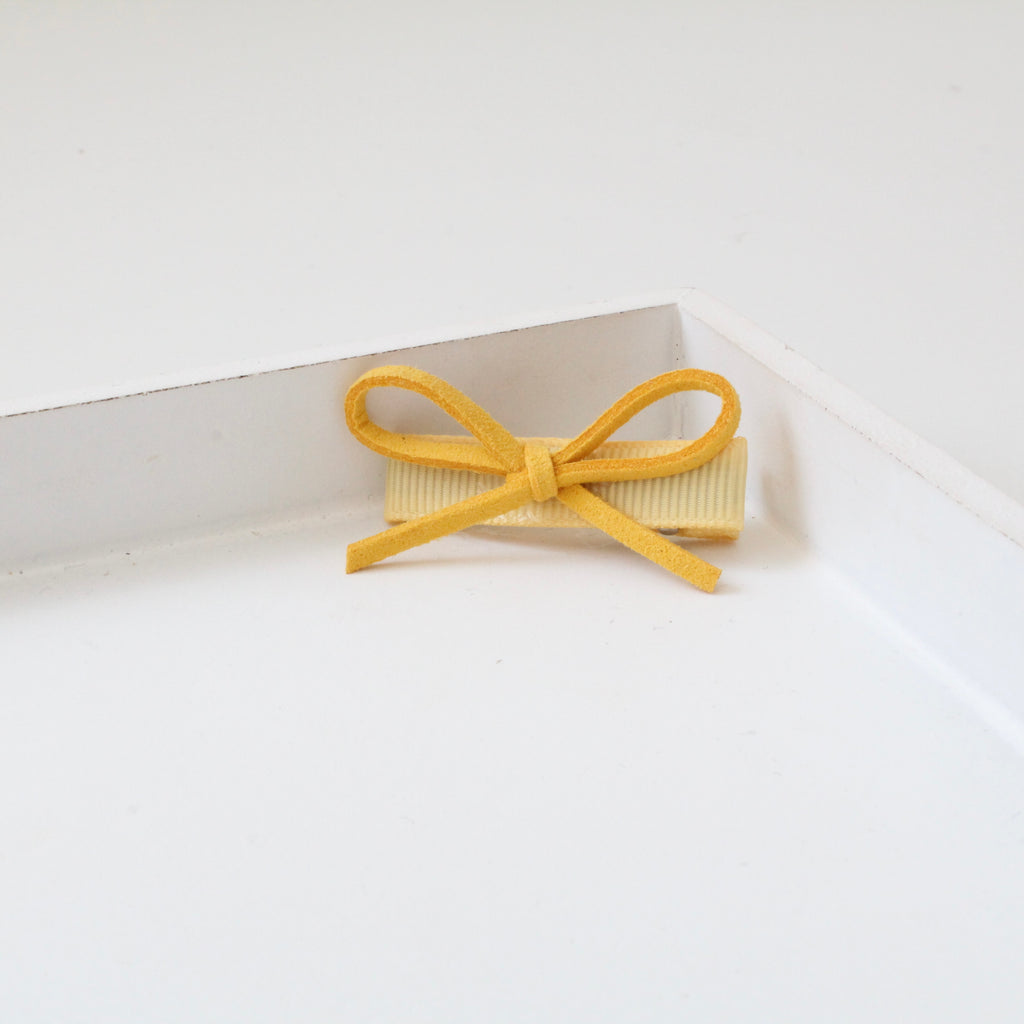 Suede bows | 17 colours