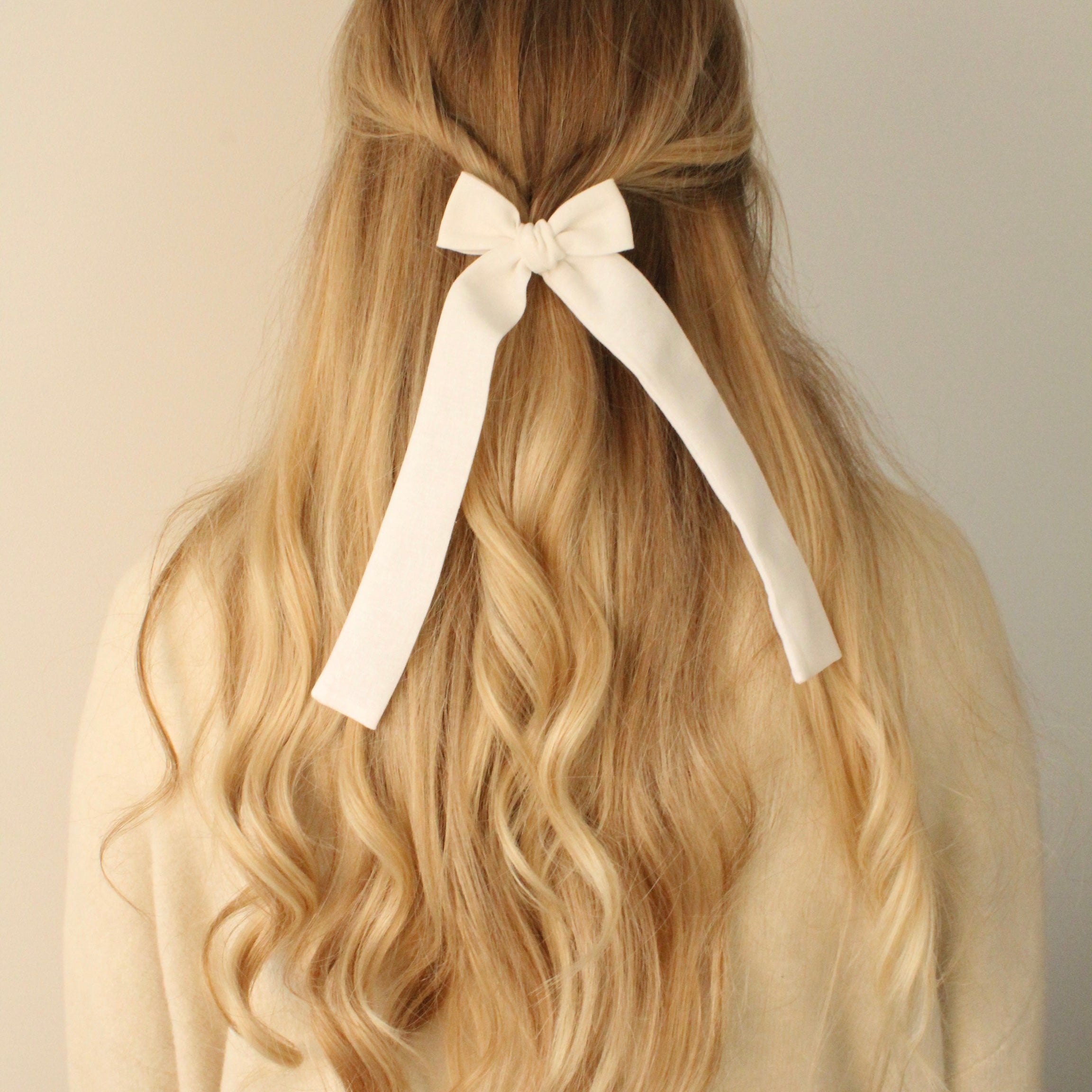Luxury sweetheart bows | 7 Colours | Clip or bobble