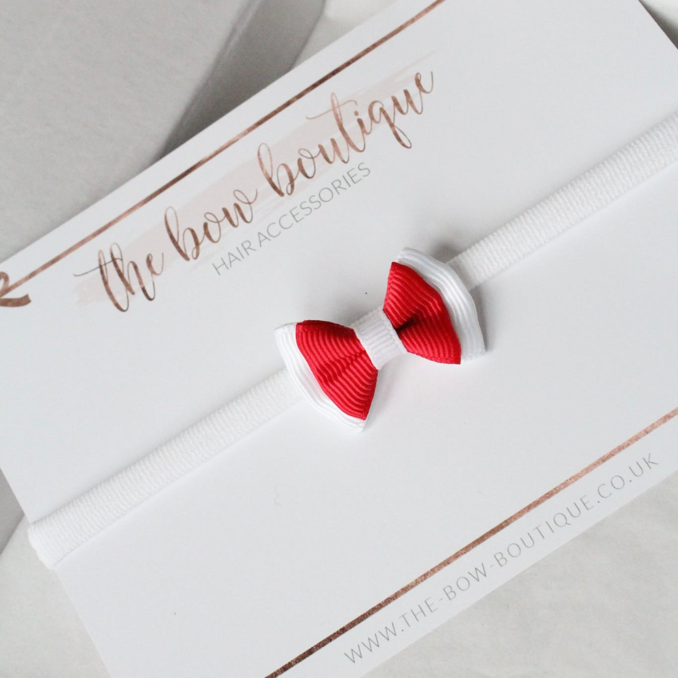 Mini pinch bow headband | White band | Football