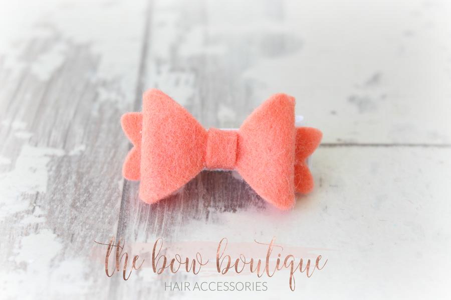 Medium baby felt bows | 25 Colours | Clip, headband or bobble