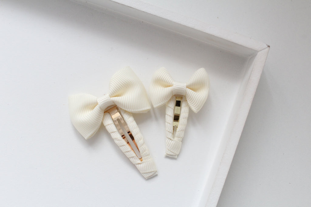 Pinch bow snappy clips | 32 Colours | 2 Sizes