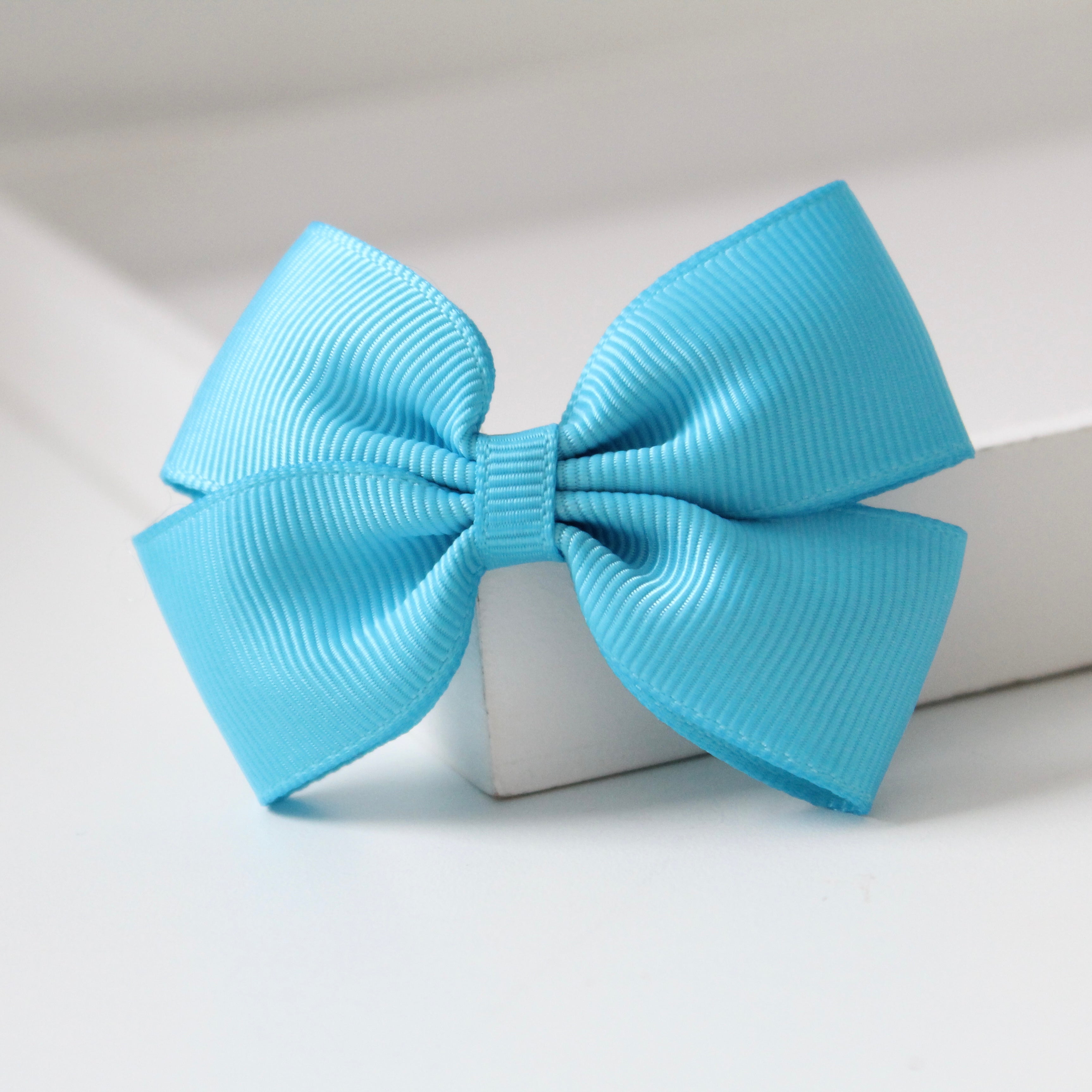 Double pinch ribbon bows | 32 colours | Clip or bobble