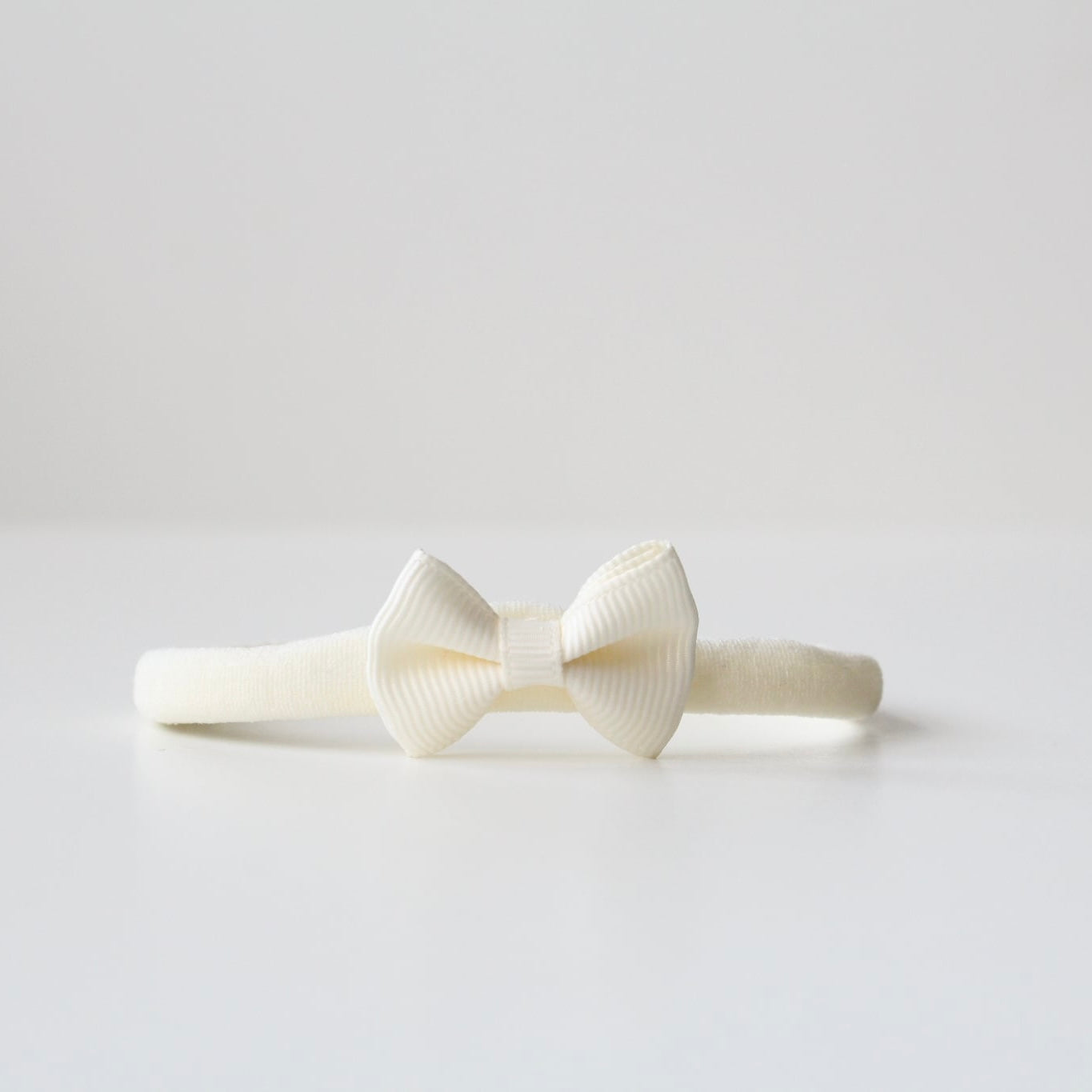 Mini pinch bows | 35 Colours | Clips, headband & bobbles