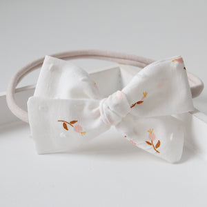 Tulip neutral bows