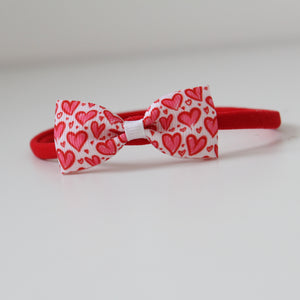 Heart ribbon pinch headband