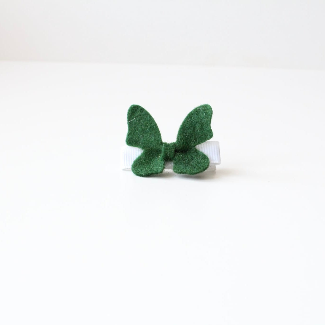 Felt butterflys on lined clip | 26 Colours