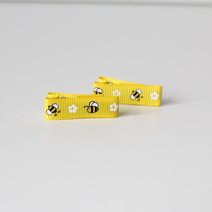 Bumble bee ribbon clip