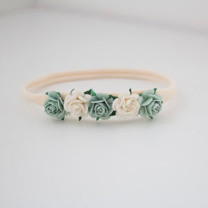 Delicate sage & cream daisy flowers - Clip or headband