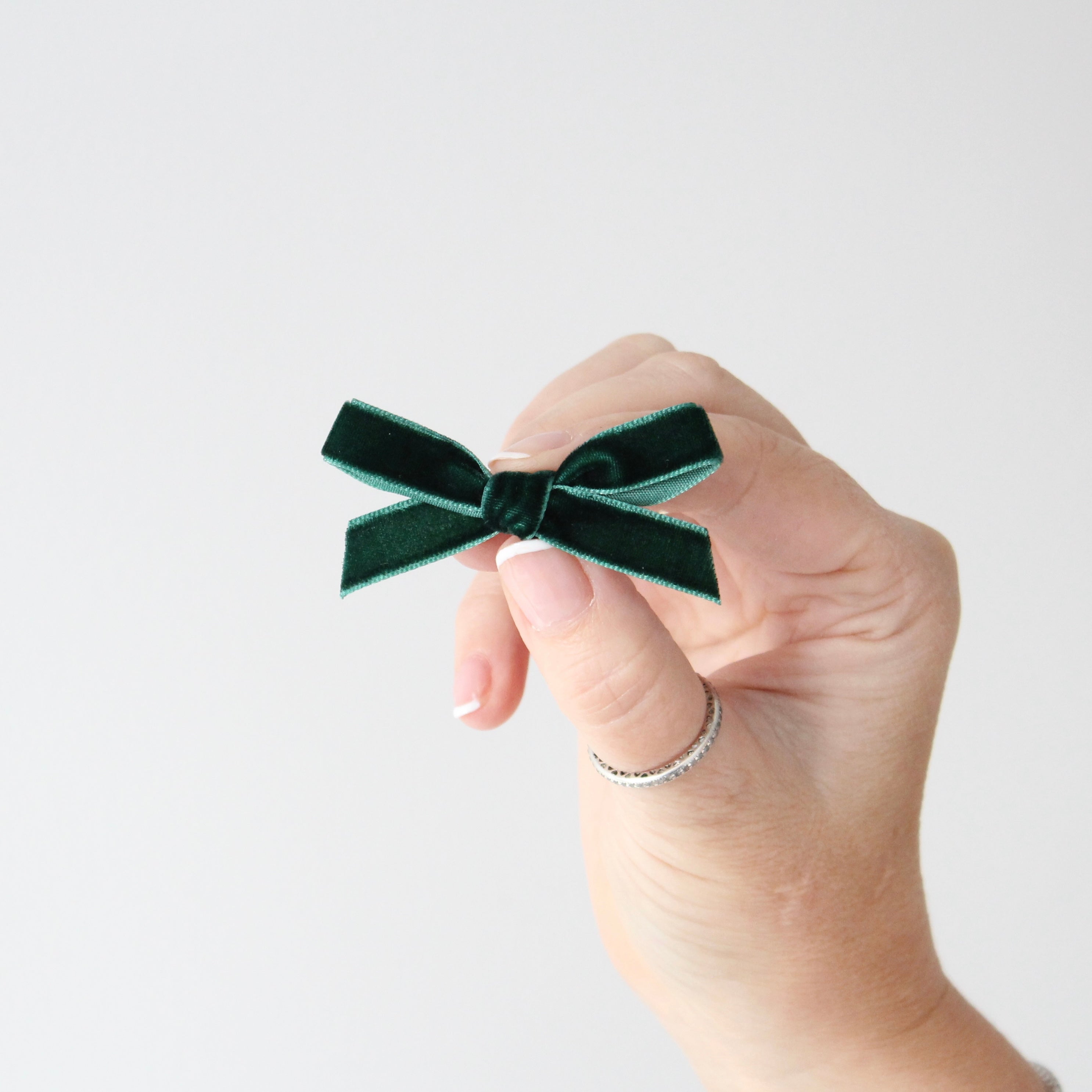 Mini velvet bows | 16 Colours | Clip or headband