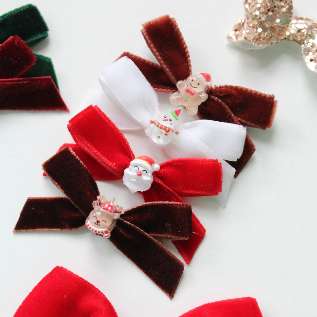 Mini velvet christmas bow | Clip or headband
