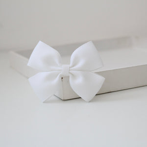 Double pinch ribbon bows 32 colours
