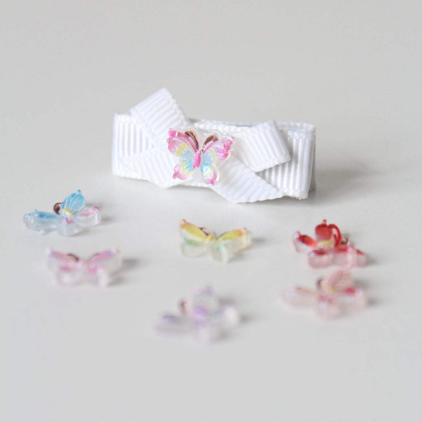 My first pastel ribbon butterfly clip | Random colour selected
