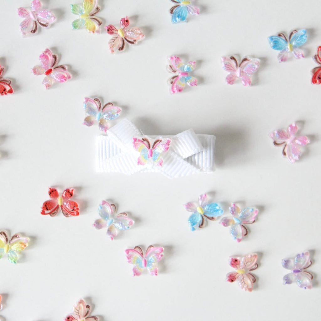 My first pastel ribbon butterfly clip | Random colour selected