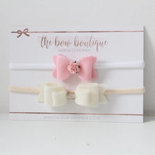Load image into Gallery viewer, Pink &amp; cream gift set