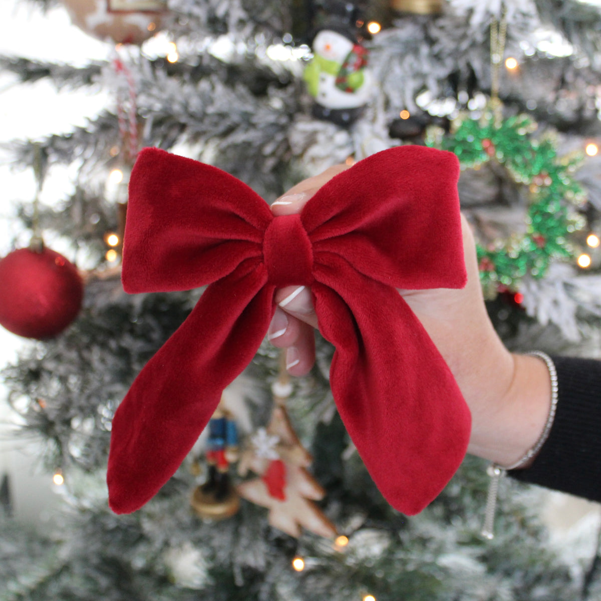 Velvet large bow clip