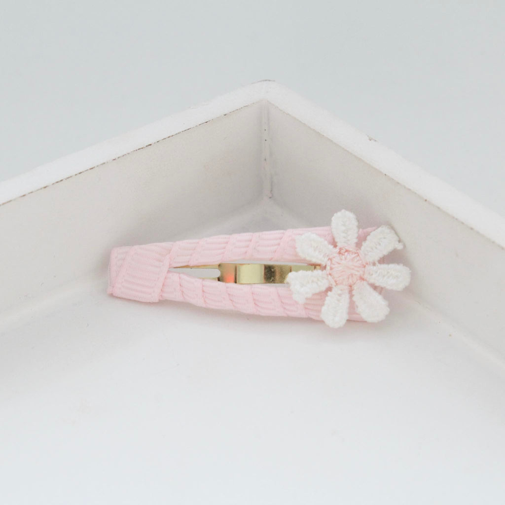 My first delicate flower snappy clips | 6 colours