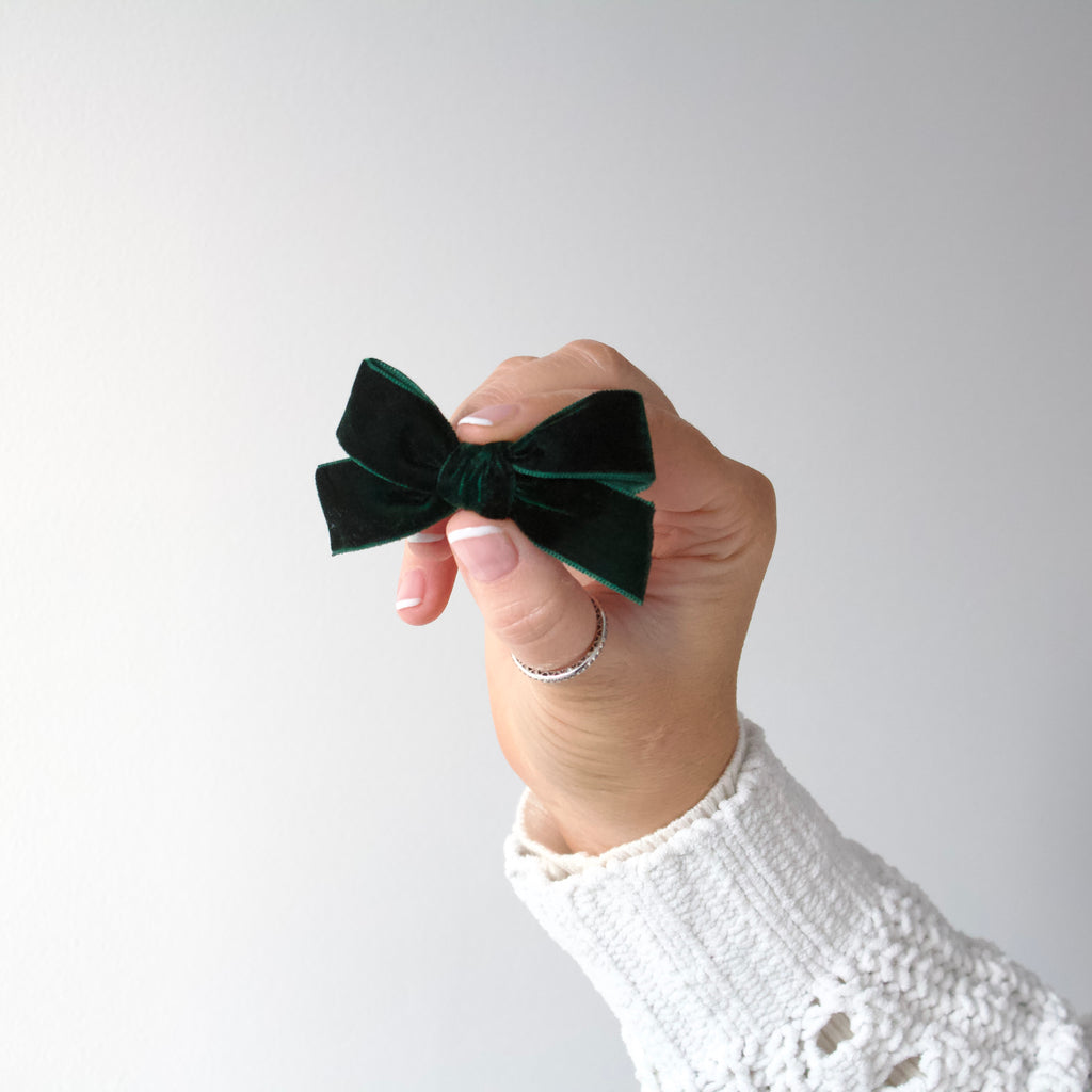 Velvet ribbon bows | 14 colours | Clip or headband