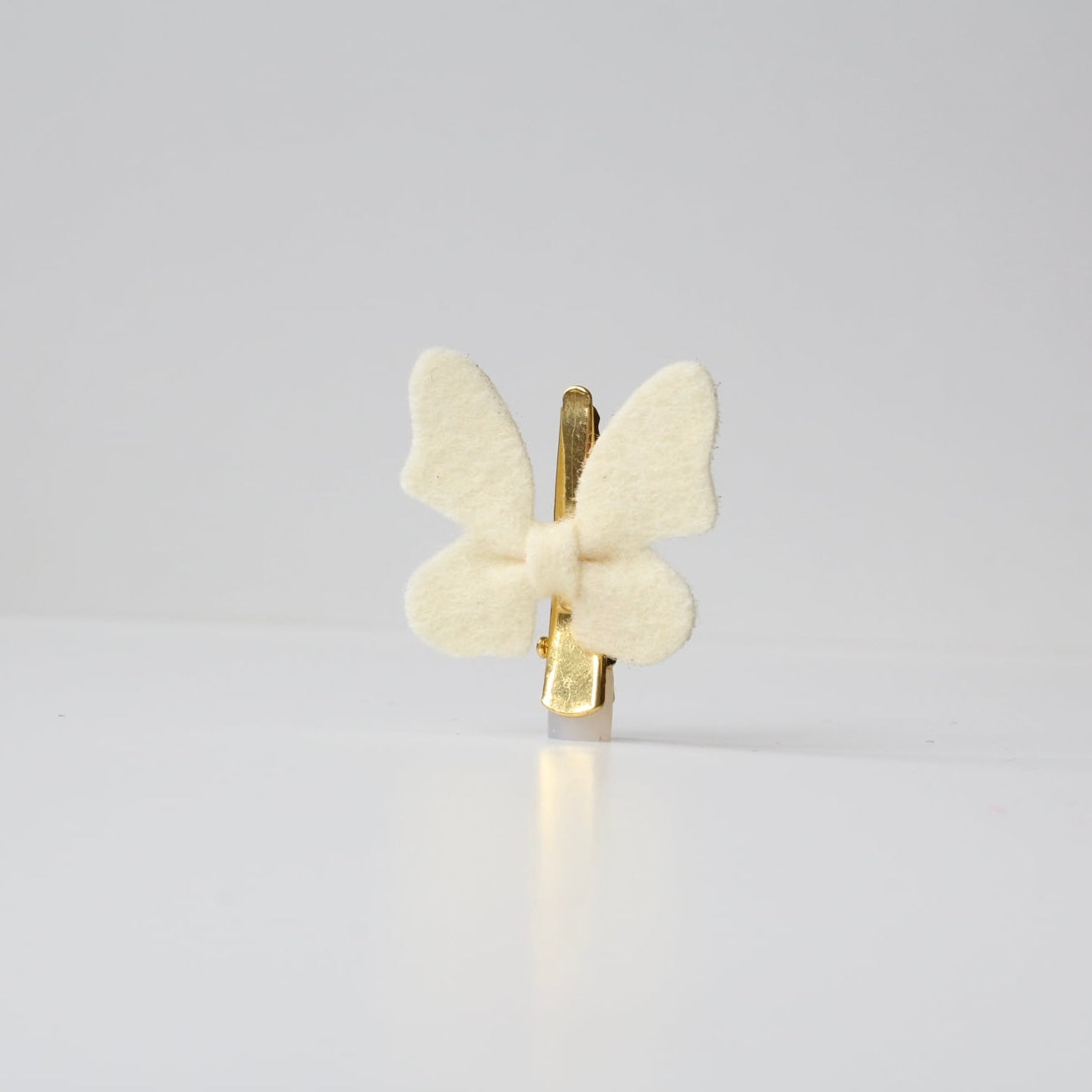 Felt butterflys | 26 Colours | 2 Sizes | Clip or headband